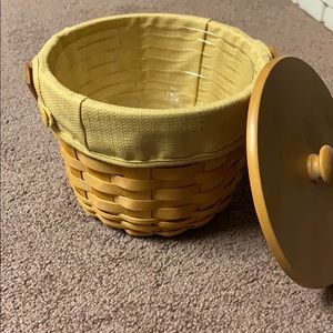 Longaberger Medium Fruit Basket Protector Lid